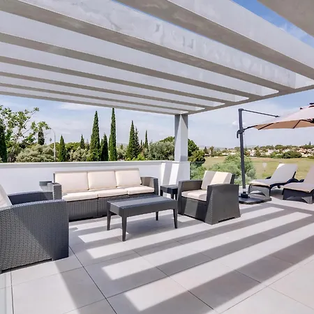Hébergement de vacances Lounge Garden Country Club